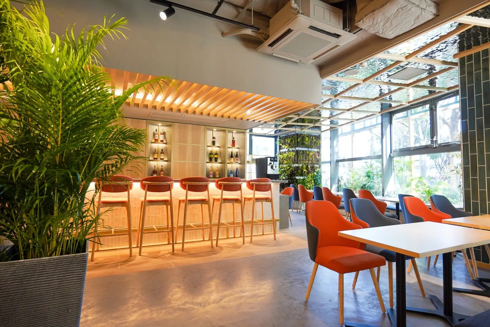 THE GALA HOTEL 10